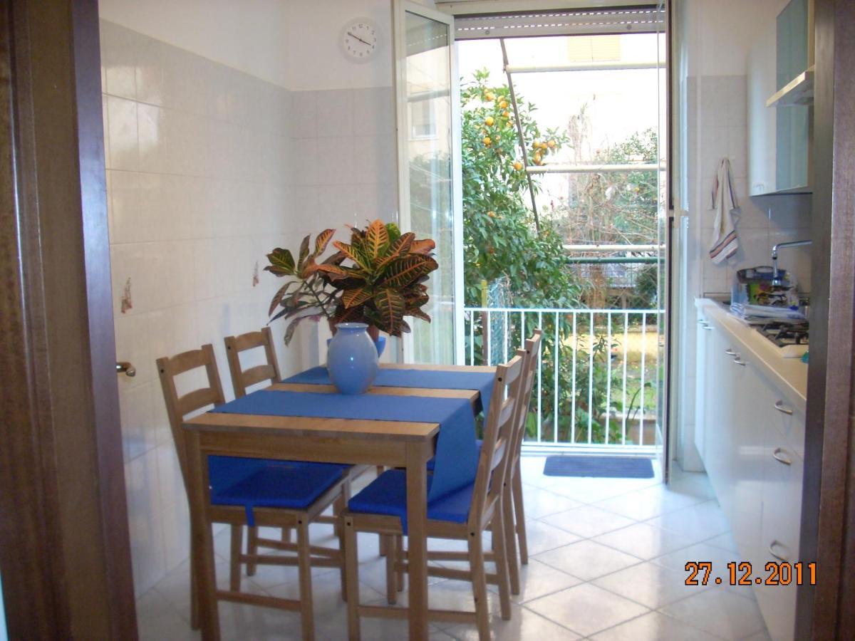 Apartamento Aroma Di Mare Lido di Ostia Exterior foto
