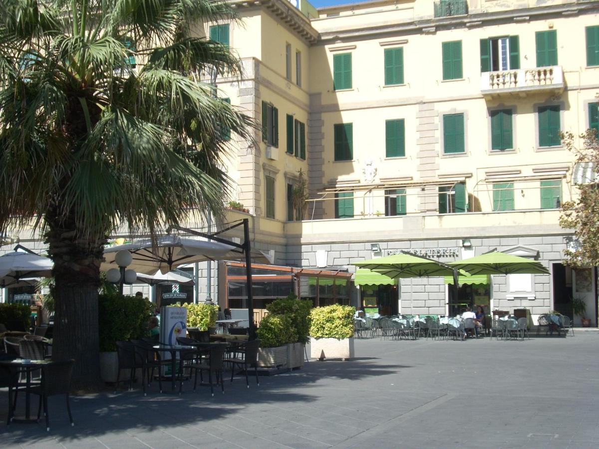 Apartamento Aroma Di Mare Lido di Ostia Exterior foto
