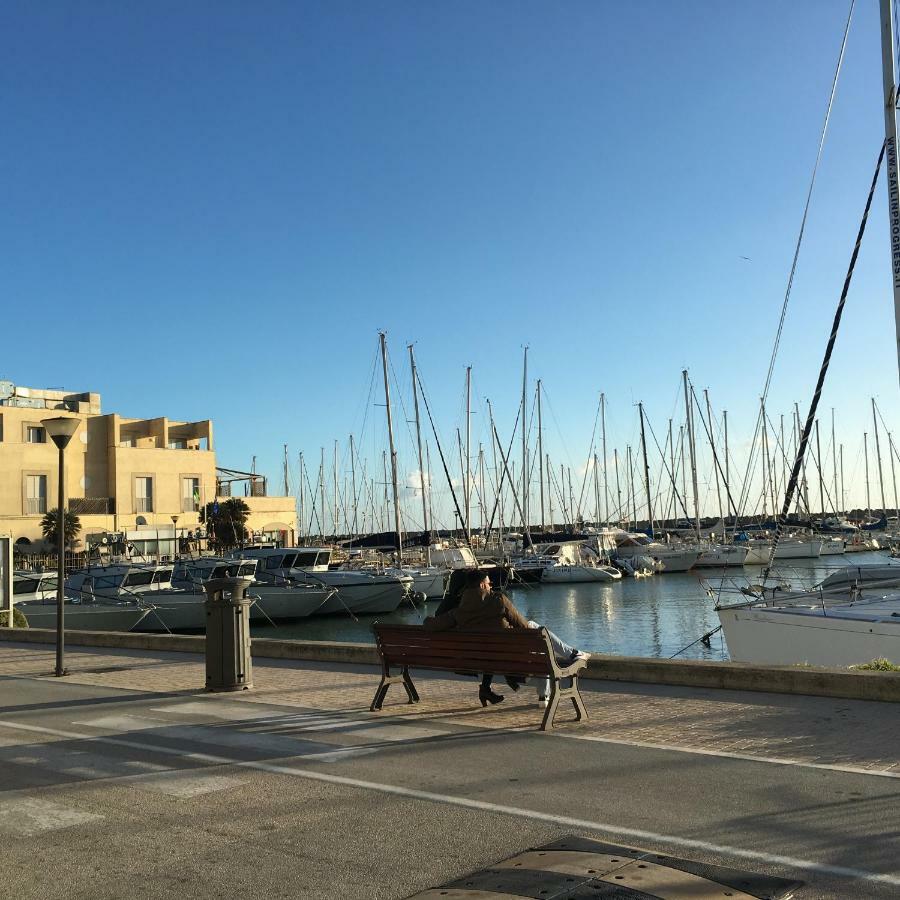 Apartamento Aroma Di Mare Lido di Ostia Exterior foto